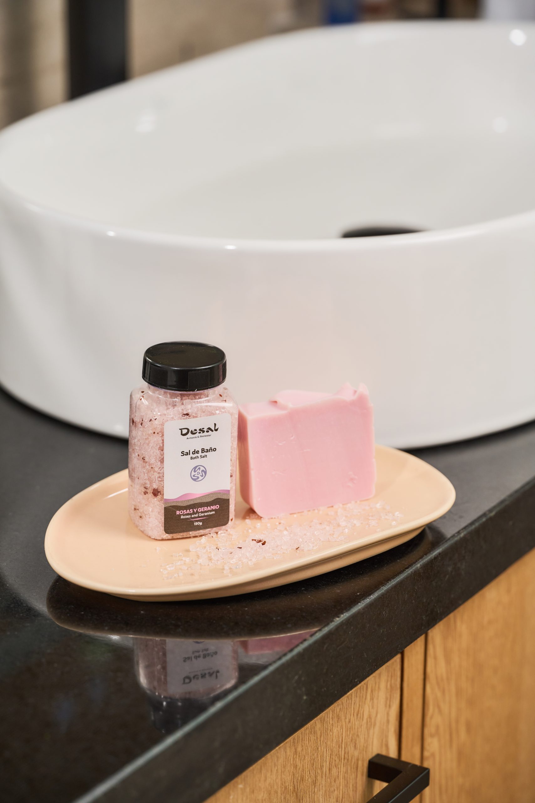 Rose and Geranium Bath Salts - Image 3